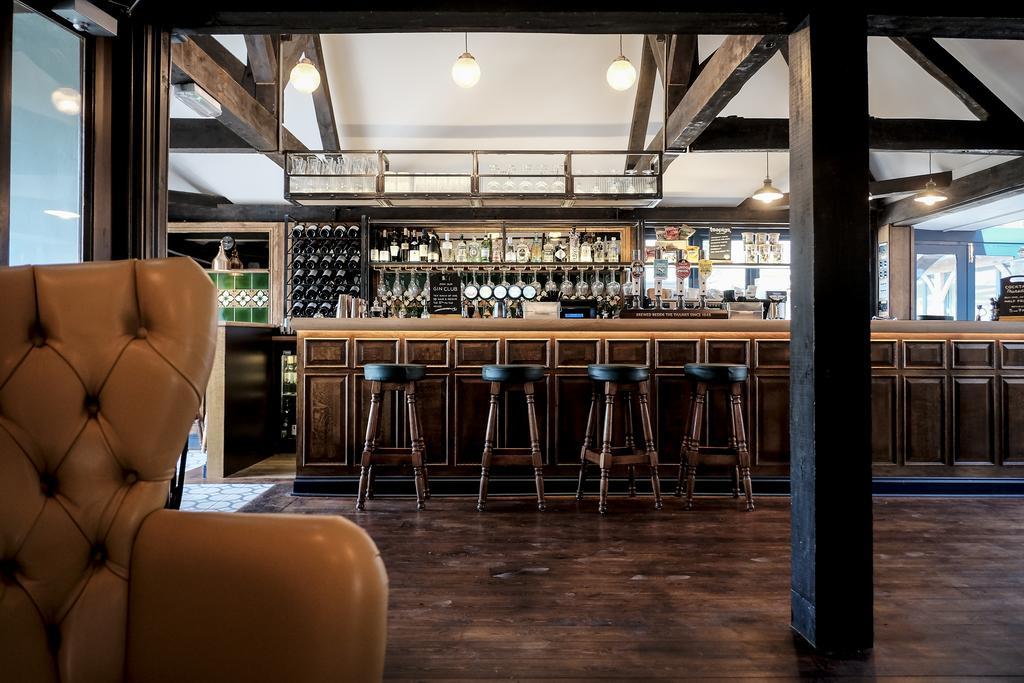 Cromwell Arms Country Pub With Rooms Romsey Exteriér fotografie