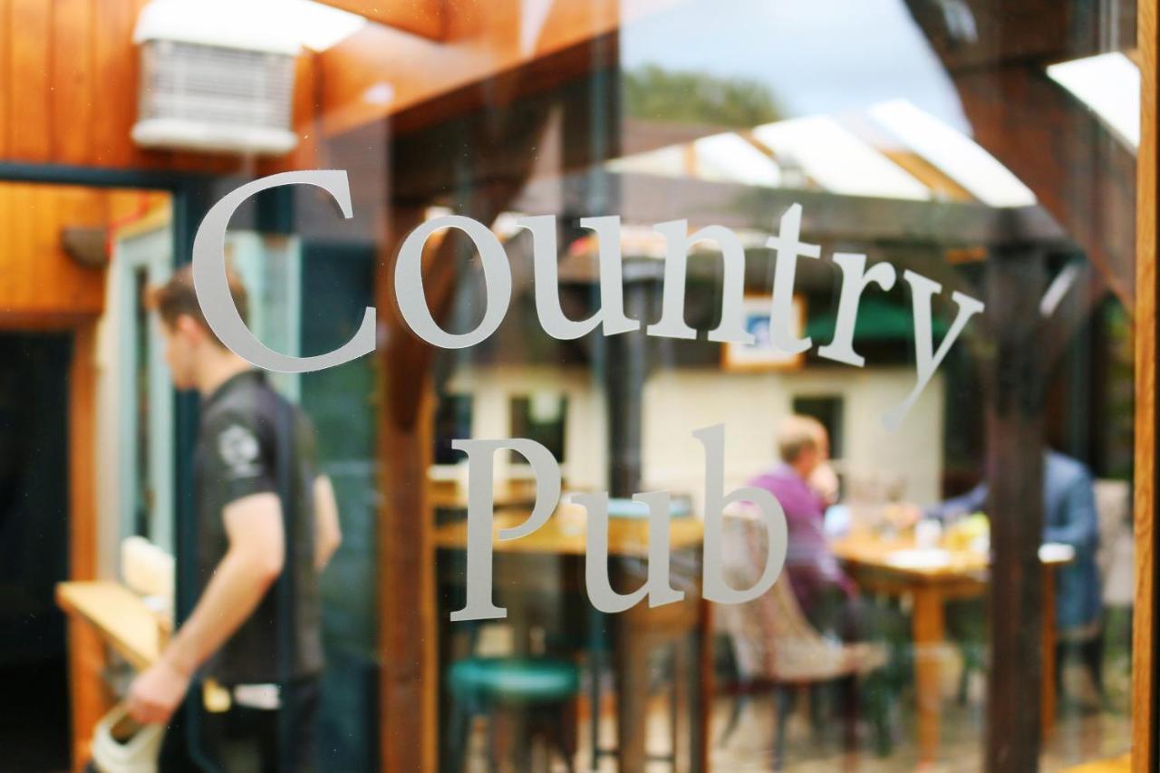Cromwell Arms Country Pub With Rooms Romsey Exteriér fotografie