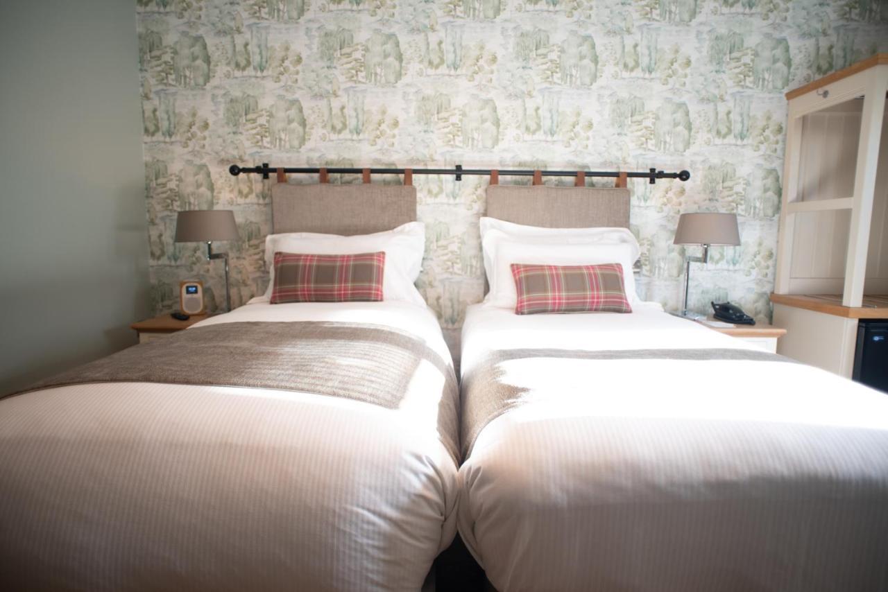 Cromwell Arms Country Pub With Rooms Romsey Exteriér fotografie