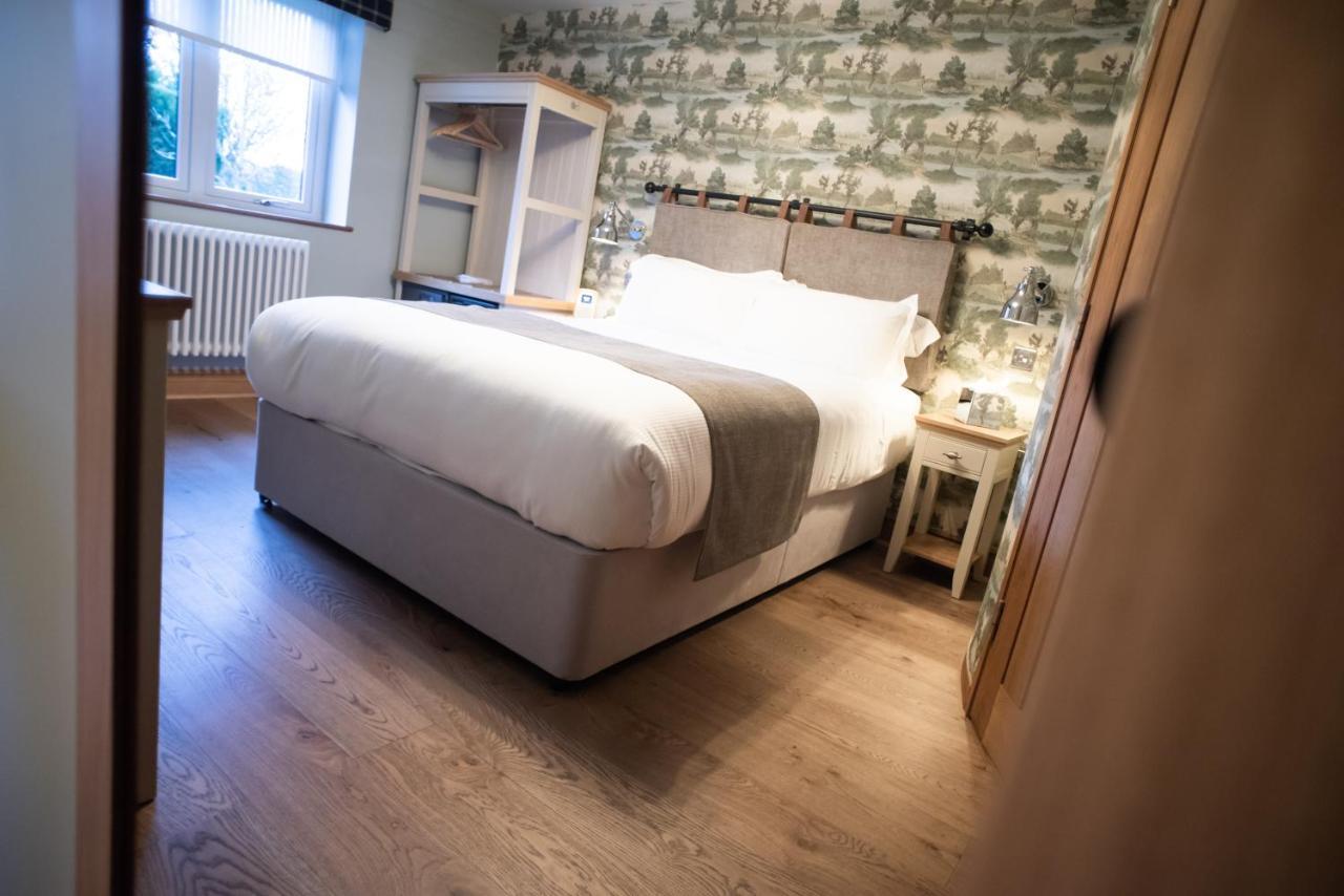 Cromwell Arms Country Pub With Rooms Romsey Exteriér fotografie