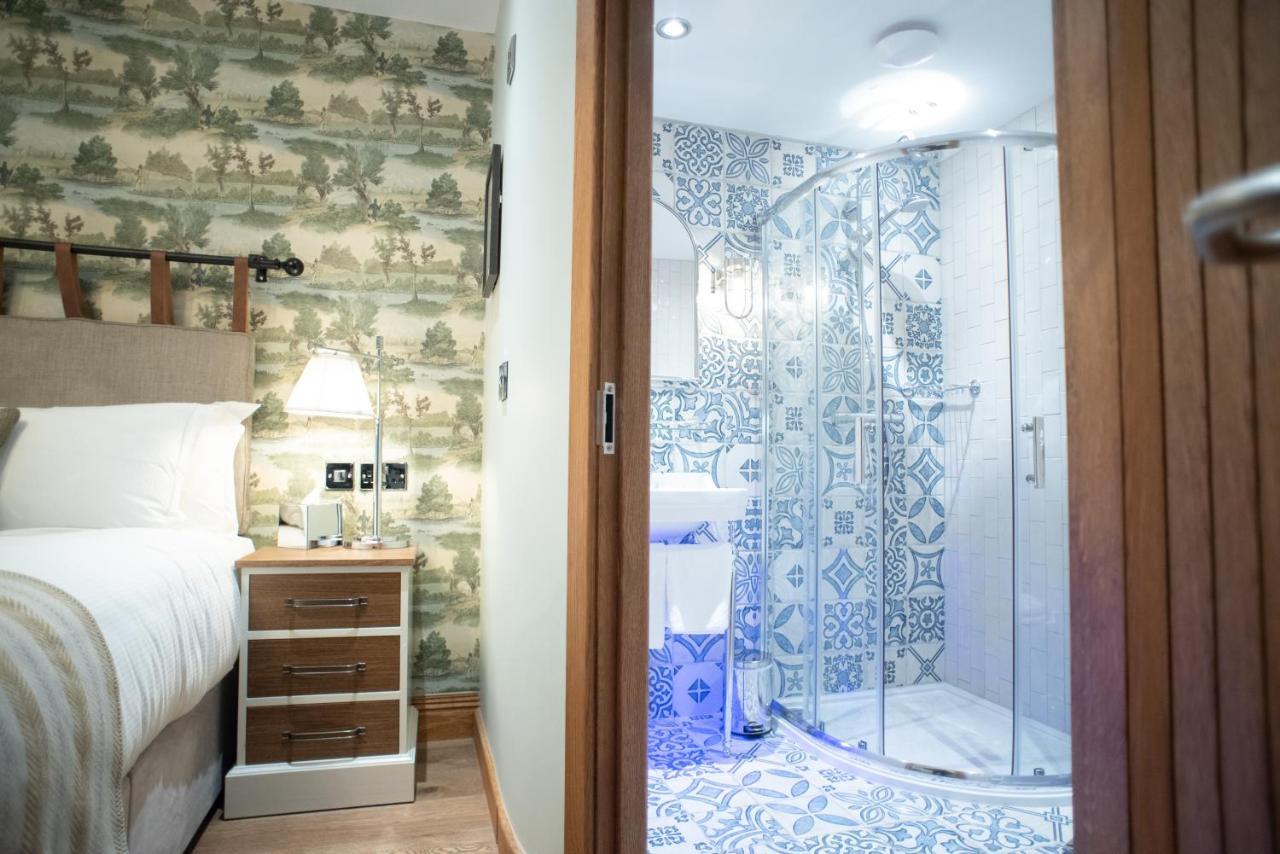 Cromwell Arms Country Pub With Rooms Romsey Exteriér fotografie