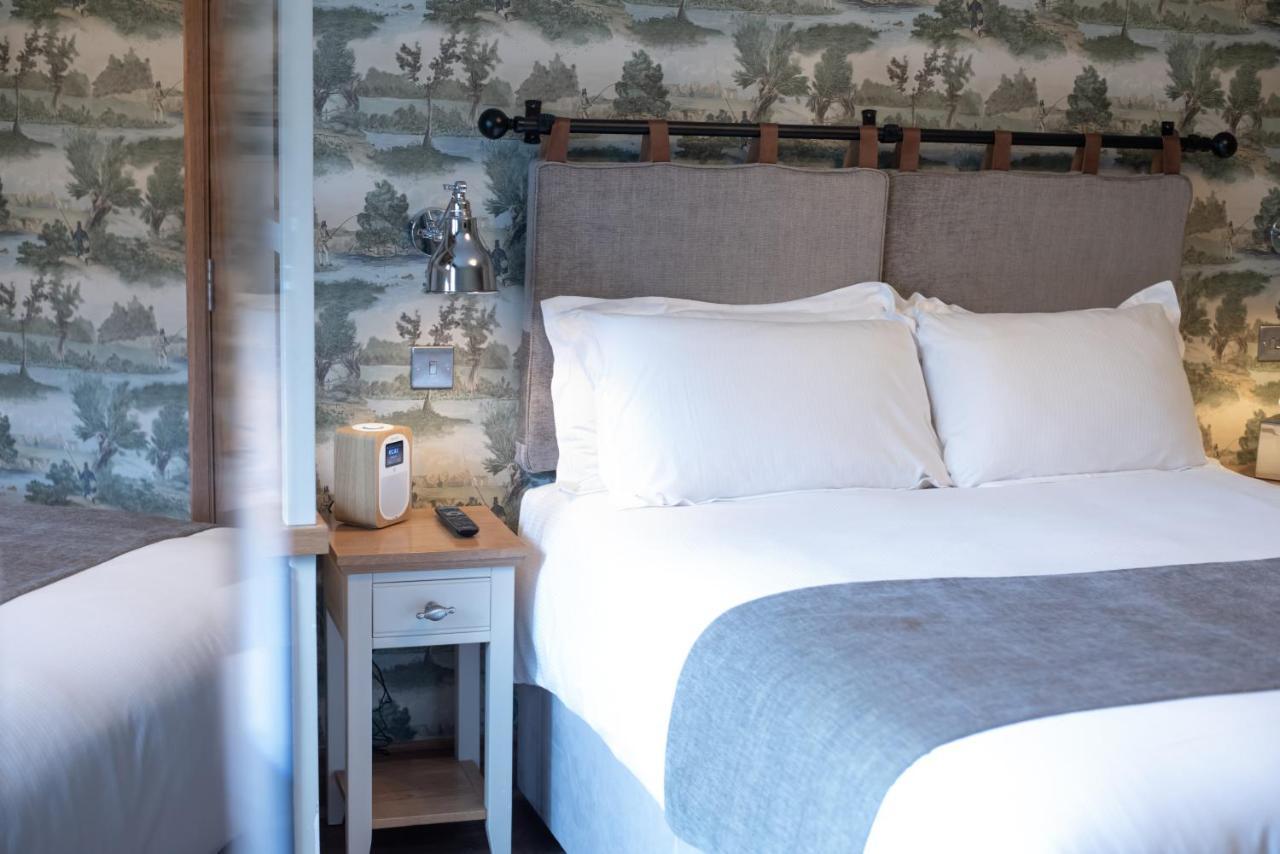 Cromwell Arms Country Pub With Rooms Romsey Exteriér fotografie