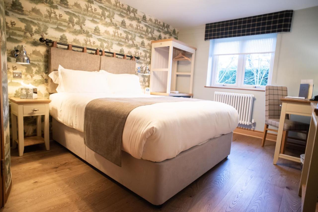 Cromwell Arms Country Pub With Rooms Romsey Exteriér fotografie