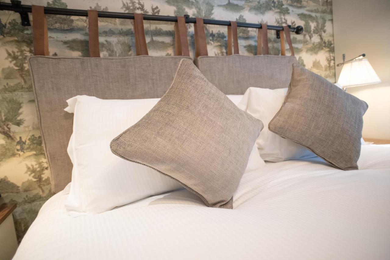 Cromwell Arms Country Pub With Rooms Romsey Exteriér fotografie